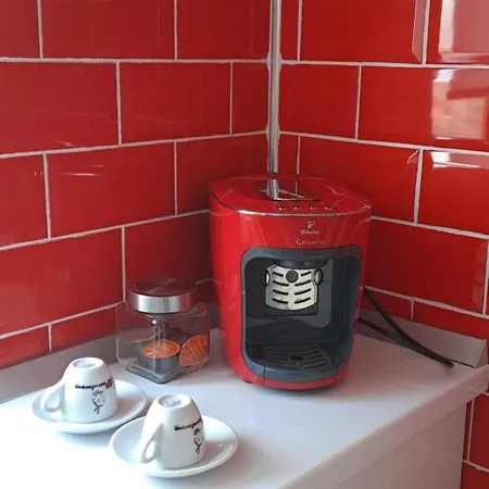 Rosso Апартаменти *